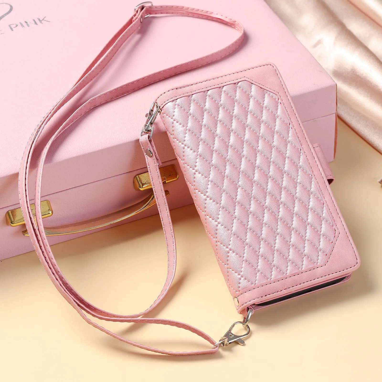 005 Style For Samsung Galaxy S21 Ultra 5G, Full Protection Phone Wallet Cover Zipper Pocket Case Rhombus Texture PU Leather Shell Stand with Strap Card Holder