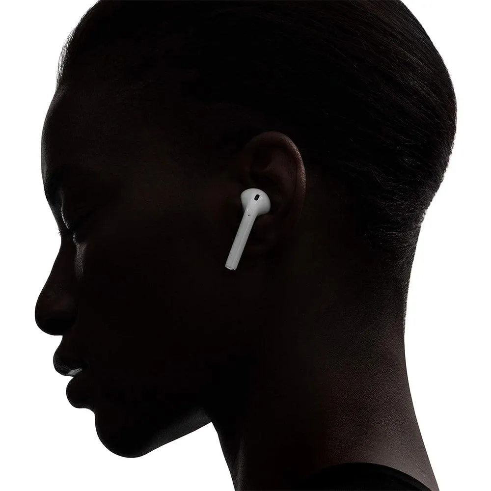 Apple Airpods (2nd generation) with Lightning Charging Case